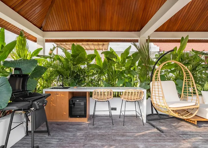 New Luxe 350m To I 7bdr And 4bdr I Kids Free I Panoramic Windows I Ac I 9 Meters Pool Villa Canggu