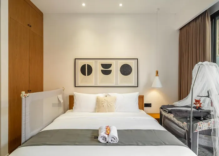 New Luxe 350m To I 7bdr And 4bdr I Kids Free I Panoramic Windows I Ac I 9 Meters Pool
