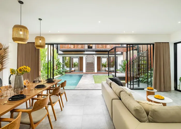 New Luxe 350m To I 7bdr And 4bdr I Kids Free I Panoramic Windows I Ac I 9 Meters Pool *