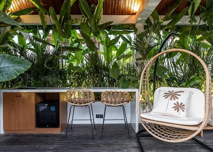 New Luxe 350m To I 7bdr And 4bdr I Kids Free I Panoramic Windows I Ac I 9 Meters Pool Villa Canggu