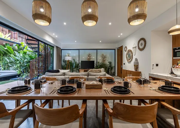 New Luxe 350m To I 7bdr And 4bdr I Kids Free I Panoramic Windows I Ac I 9 Meters Pool Villa